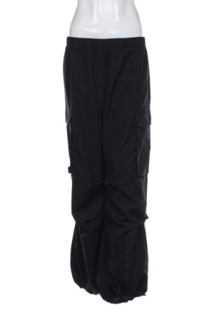Pantaloni de femei SHEIN, Mărime L, Culoare Negru, Preț 46,00 Lei, #137112718