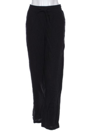 Дамски панталон Vero Moda, Размер M, Цвят Черен, Цена 14,31 €, #137126951