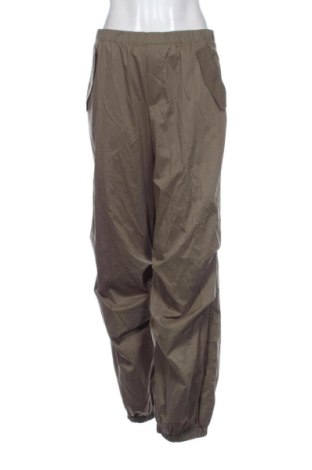 Pantaloni de femei Zara, Mărime L, Culoare Verde, Preț 93,99 Lei, #137139377
