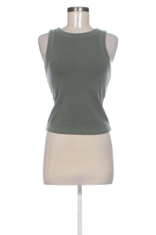 Tricou de damă Old Navy, Mărime M, Culoare Verde, Preț 53,88 Lei, #137099524