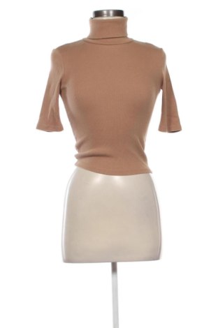Дамско полo Zara, Размер S, Цвят Бежов, Цена 10,67 €, #137112657