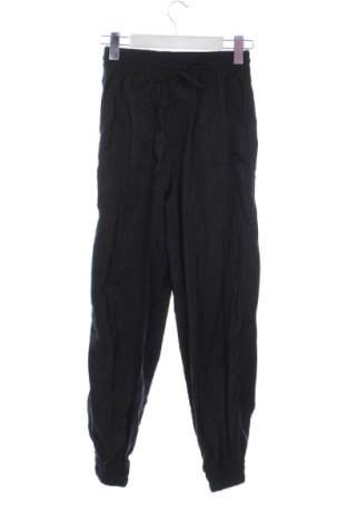 Pantaloni trening de femei Zara, Mărime XS, Culoare Negru, Preț 78,74 Lei, #137072051