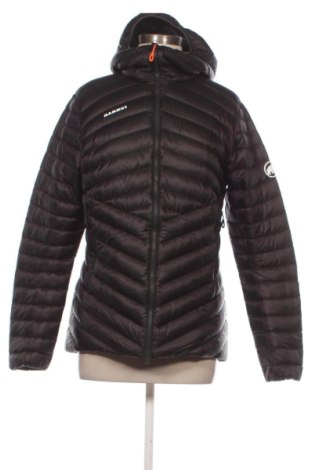 Дамско яке Mammut, Размер M, Цвят Черен, Цена 196,84 €, #137090262
