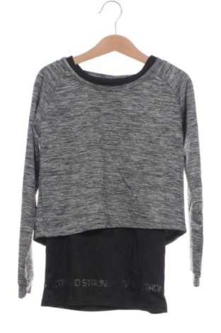 Παιδική μπλούζα Unbranded, Μέγεθος 6-7y/ 122-128 εκ., Χρώμα Πολύχρωμο, Τιμή 6,00 €, #137014502