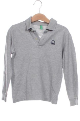 Детска блуза United Colors Of Benetton, Размер 4-5y/ 110-116 см, Цвят Сив, Цена 10,10 €, #136931898