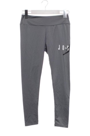 Kinderlegging Air Jordan Nike, Größe 8-9y/ 134-140 cm, Farbe Grau, Preis € 18,96, #137088570