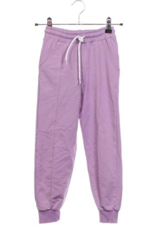 Детско спортно долнище Unbranded, Размер 5-6y/ 116-122 см, Цвят Лилав, Цена 9,00 €, #136927322