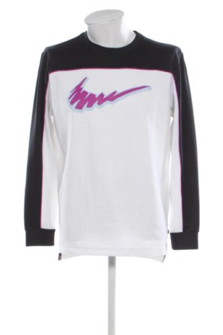 Bluză de bărbați Nike, Mărime M, Culoare Multicolor, Preț 54,55 Lei, #136985842