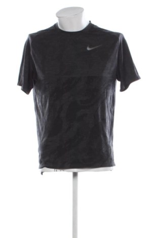Tricou de bărbați Nike, Mărime L, Culoare Negru, Preț 73,49 Lei, #136974001
