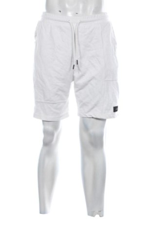 Herren Shorts Bershka, Größe M, Farbe Weiß, Preis 16,00 €, #137049650