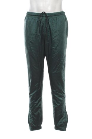 Pantaloni trening de bărbați Unbranded, Mărime S, Culoare Verde, Preț 51,99 Lei, #137022637