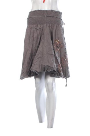 Fustă VILA, Mărime XXL, Culoare Maro, Preț 36,99 Lei, #137058986