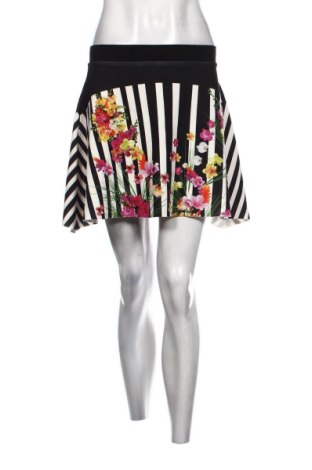 Fustă Unbranded, Mărime M, Culoare Multicolor, Preț 45,00 Lei, #137115677