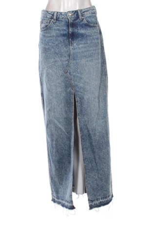 Spódnica Bershka, Rozmiar S, Kolor Niebieski, Cena 46,57 zł, #137154910