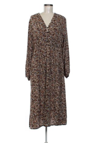 Рокля SHEIN, Размер XL, Цвят Многоцветен, Цена 22,86 €, #137002413