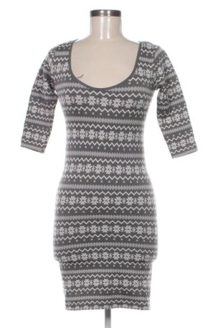 Kleid Terranova, Größe M, Farbe Mehrfarbig, Preis € 5,00, #137032597