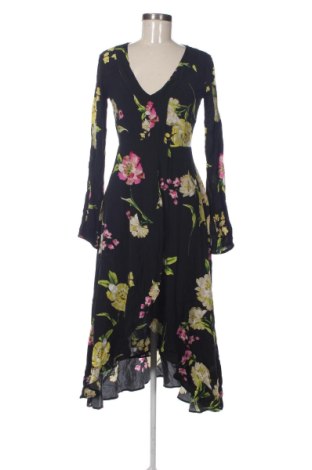 Рокля Guess, Размер S, Цвят Многоцветен, Цена 58,00 €, #137037487