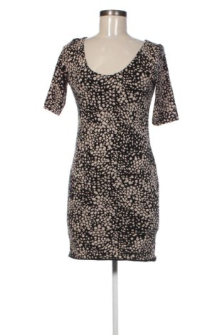 Rochie H&M, Mărime M, Culoare Multicolor, Preț 52,08 Lei, #137041489