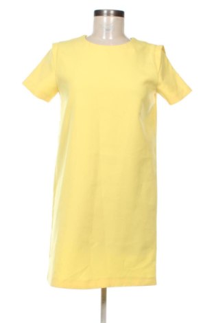 Рокля Zara, Размер M, Цвят Жълт, Цена 14,29 €, #137042005