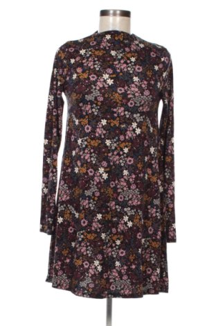 Рокля Pull&Bear, Размер S, Цвят Многоцветен, Цена 5,72 €, #137048493