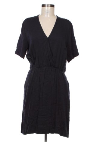 Kleid Armedangels, Größe M, Farbe Schwarz, Preis 23,99 €, #137056378