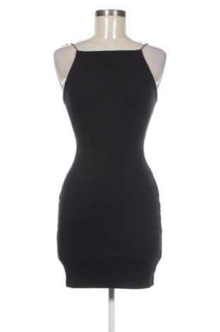 Рокля H&M, Размер XS, Цвят Черен, Цена 10,73 €, #137057642