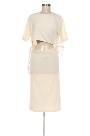 Ruha Unbranded, Méret M, Szín Ekrü
, Ár 8 289 Ft, #137058067