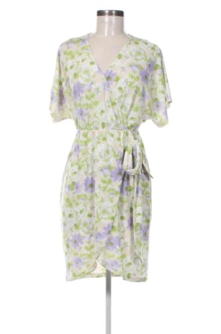 Kleid Body Flirt, Größe M, Farbe Mehrfarbig, Preis 17,99 €, #137059155