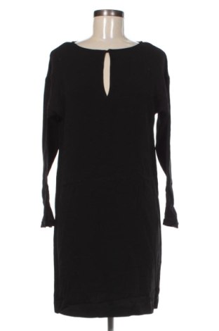 Φόρεμα Just In Case, Μέγεθος M, Χρώμα Μαύρο, Τιμή 42,99 €, #137061045