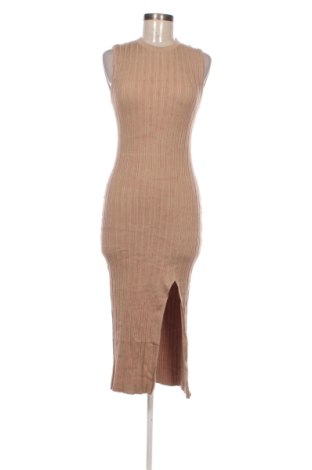 Rochie Bershka, Mărime M, Culoare Bej, Preț 67,99 Lei, #137062014