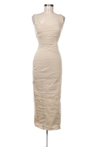 Rochie Bershka, Mărime M, Culoare Bej, Preț 84,99 Lei, #137062858