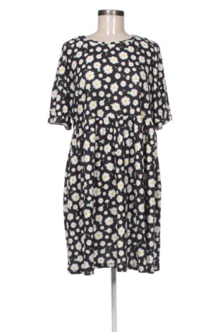 Рокля Urban Threads, Размер XXL, Цвят Многоцветен, Цена 15,00 €, #137083009