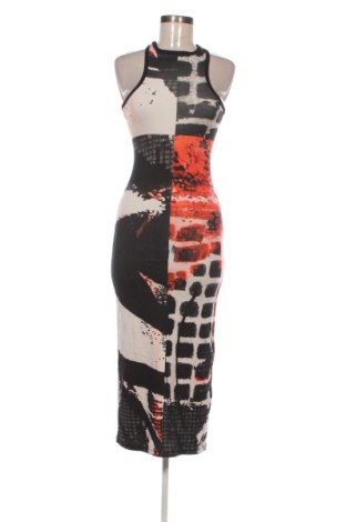 Рокля Desigual, Размер S, Цвят Многоцветен, Цена 97,14 €, #137089509