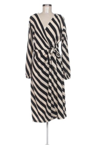 Rochie H&M, Mărime L, Culoare Multicolor, Preț 131,23 Lei, #137090253