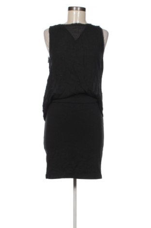Kleid Gestuz, Größe S, Farbe Schwarz, Preis 175,57 €, #137091584