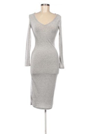 Φόρεμα SHEIN, Μέγεθος S, Χρώμα Γκρί, Τιμή 12,00 €, #137095270