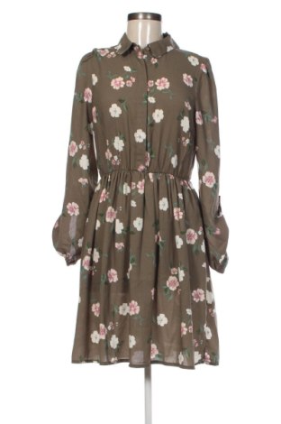 Рокля Vero Moda, Размер M, Цвят Зелен, Цена 14,30 €, #137115676