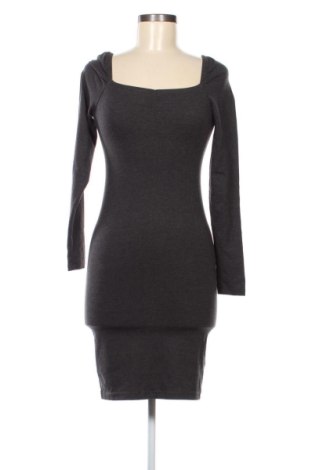 Rochie Sinsay, Mărime XS, Culoare Gri, Preț 30,00 Lei, #137123589