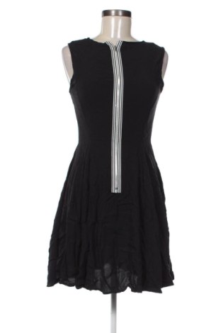 Rochie Review, Mărime M, Culoare Negru, Preț 74,99 Lei, #137132040
