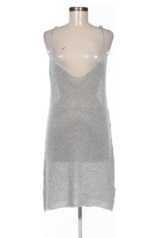 Rochie Bershka, Mărime L, Culoare Argintiu, Preț 110,23 Lei, #137136445