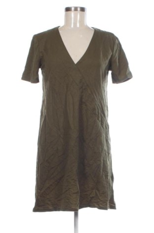 Sukienka Zara, Rozmiar M, Kolor Zielony, Cena 61,99 zł, #137139797