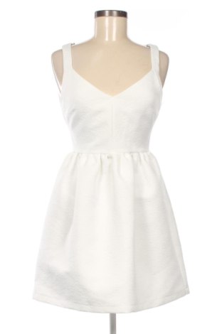Rochie Zara, Mărime M, Culoare Alb, Preț 89,23 Lei, #137152427