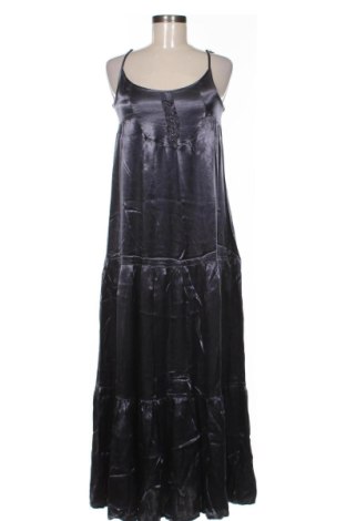 Rochie Capasca, Mărime M, Culoare Negru, Preț 136,48 Lei, #137152696