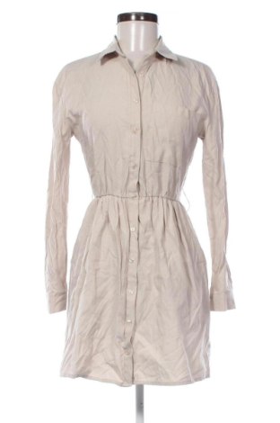 Rochie Stradivarius, Mărime M, Culoare Bej, Preț 56,99 Lei, #136966751