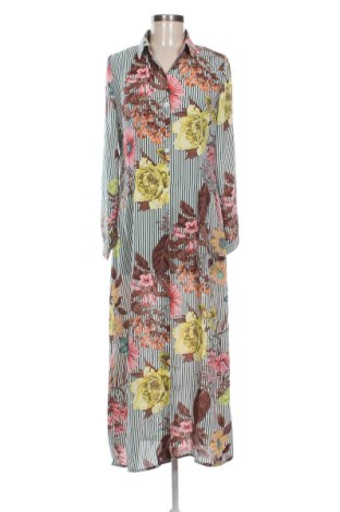 Rochie SHEIN, Mărime M, Culoare Multicolor, Preț 120,73 Lei, #136992044