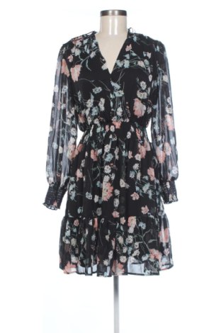 Kleid Reserved, Größe M, Farbe Mehrfarbig, Preis 9,53 €, #137023317