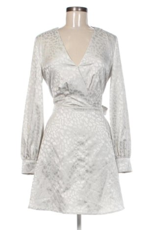 Rochie Guess, Mărime S, Culoare Alb, Preț 194,22 Lei, #137026493