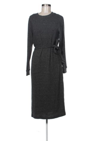 Рокля F&F, Размер L, Цвят Сив, Цена 20,78 €, #137049305