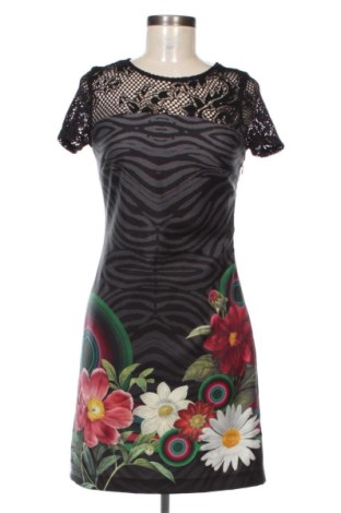 Kleid Desigual, Größe M, Farbe Mehrfarbig, Preis 43,99 €, #137055049