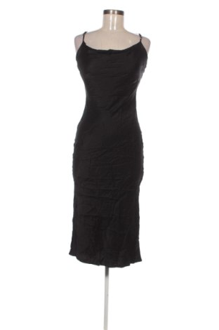 Rochie Bershka, Mărime S, Culoare Negru, Preț 86,99 Lei, #137062761